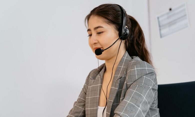 authentic tech service hotline