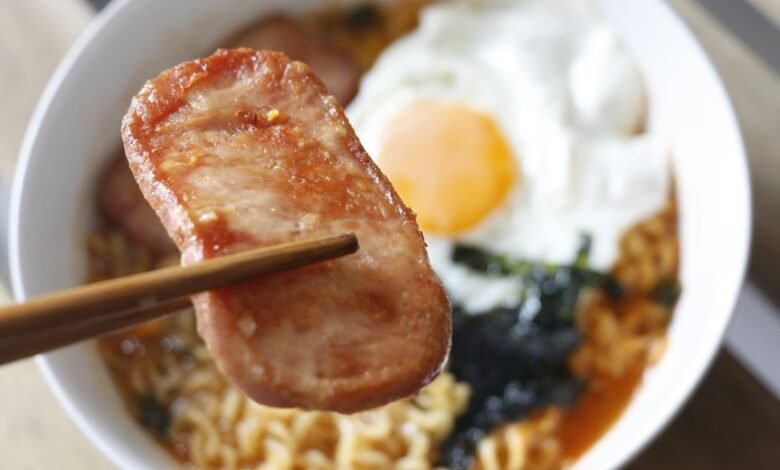 spam behavior report details